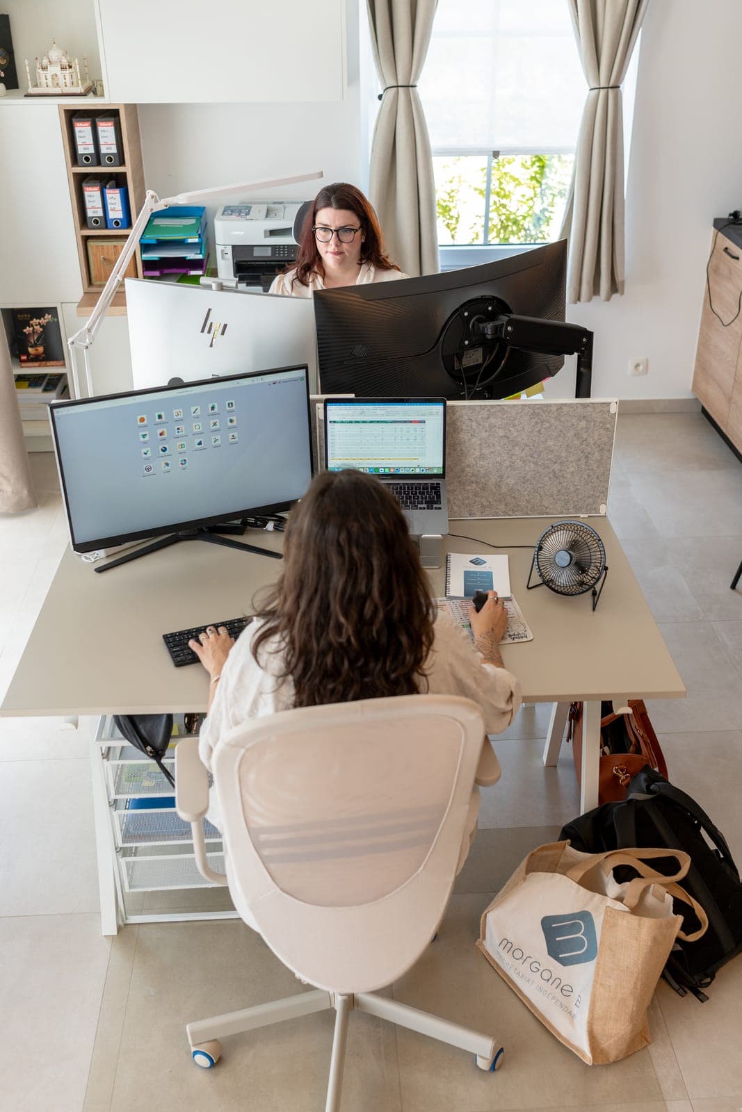 Domiciliation d'entreprise et gestion du courrier - bureau Morgane B.